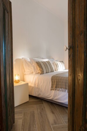 4 habitaciones, acceso a internet y ropa de cama 