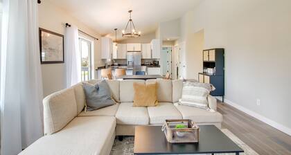 Bright Little Chute Condo w/ Deck & Yard!