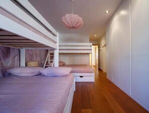 5 Schlafzimmer