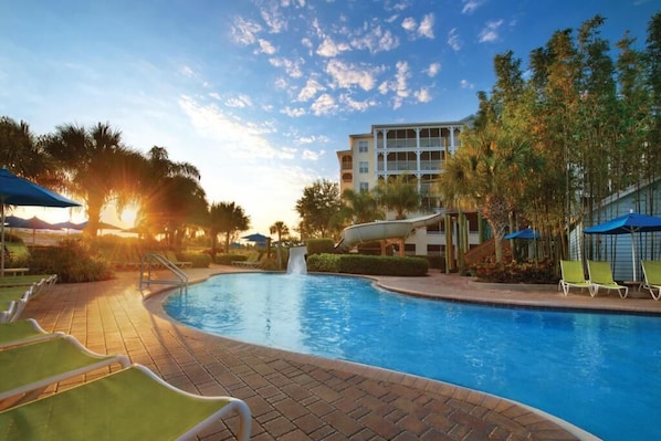 Outdoor pool, a heated pool