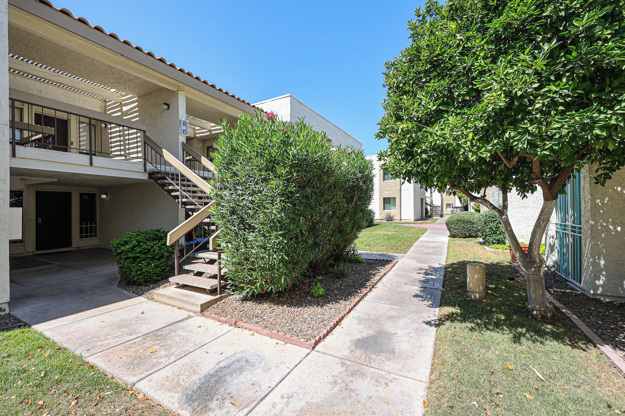 Relaxing 2br/2b w/Pool & Spa