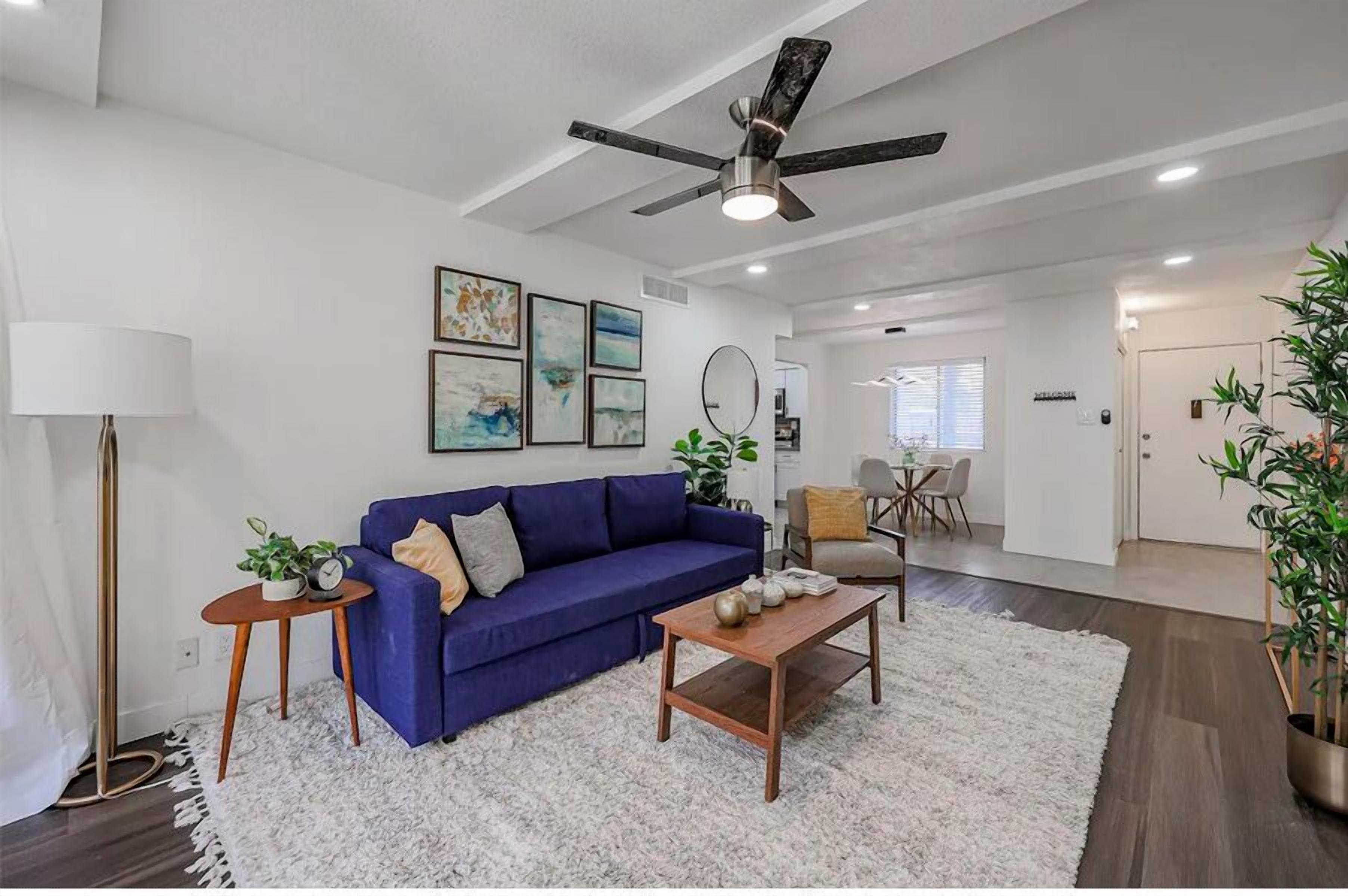 GREAT 1BR Retreat w/ Pool, Shops, Fine Dinning