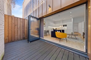 이그제큐티브 아파트 | 테라스/파티오