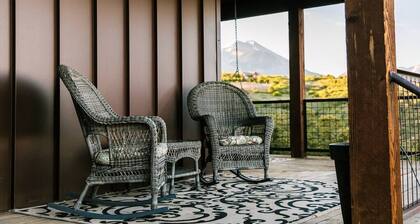 Lonebranch Cabin @ Whispering Oaks, 20 miles from Moab!