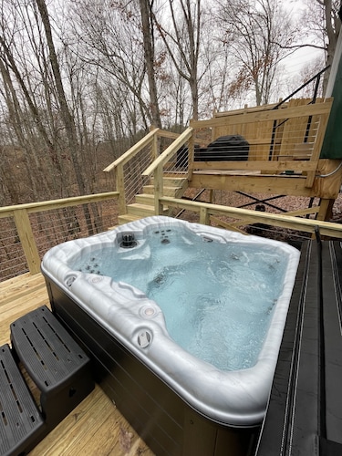 Gray Yurt in Hocking