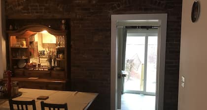 Adorable 1 bedroom duplex apartment, own entrance