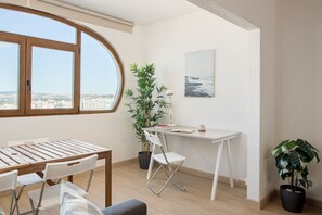 Interior - JOIVY Gorgeous studio in Costa da Caparica (Lisbon)