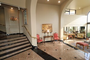 Lobby - 4 BR Oceanfront Oasis: Luxury Amidst the Bustle w Heated Pool & Private Balcony (South Padre Island)