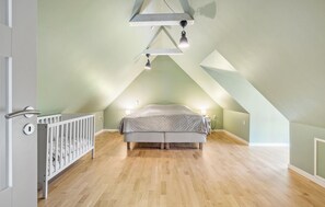 3 bedrooms, travel cot, free WiFi - Lovely apartment in Nykøbing Sj (Nykøbing Sj)