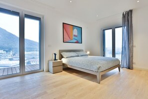 2 slaapkamers, een strijkplank/strijkijzer, wifi, beddengoed