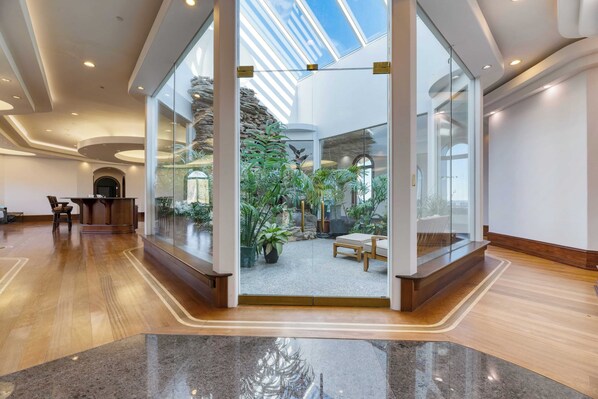 Maison (Multiple Bedrooms) | Intérieur