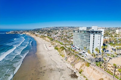 POOL * Remodeled Single Level House * Ocean & City Views