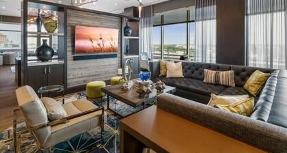 Near NIH, Metro & Shops! Spa + Terrace | Near DC | by GLS