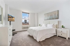 2 bedrooms, desk, iron/ironing board, free WiFi