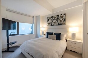 1 slaapkamer, een bureau, een strijkplank/strijkijzer, gratis wifi