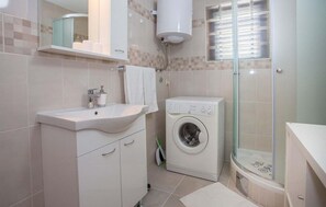 Een douche, een haardroger