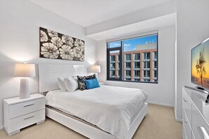 1 bedroom, desk, iron/ironing board, free WiFi