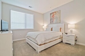 1 Schlafzimmer, Schreibtisch, Bügeleisen/Bügelbrett, kostenloses WLAN