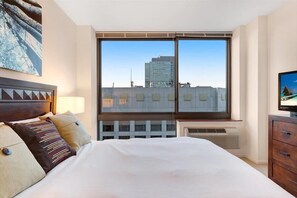 1 bedroom, desk, iron/ironing board, free WiFi