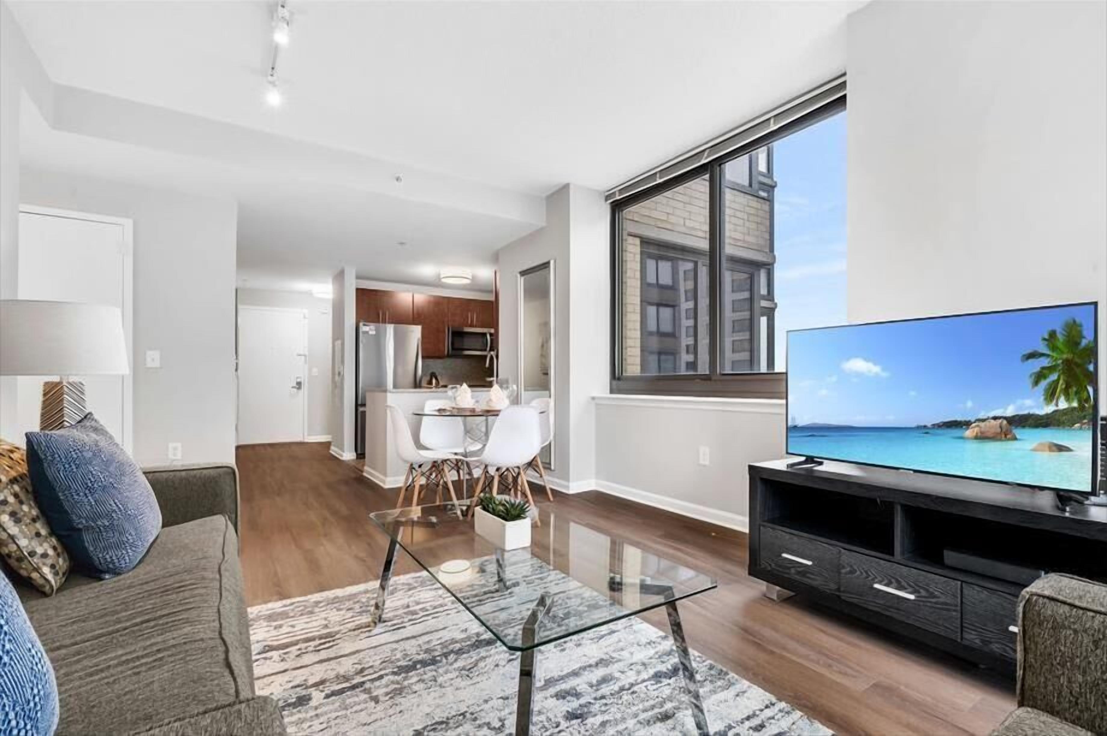 TV connectée, cheminée