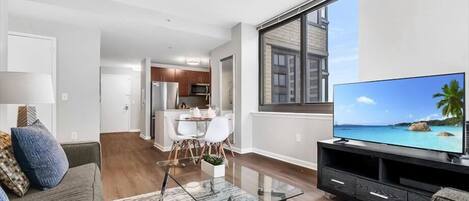 TV connectée, cheminée