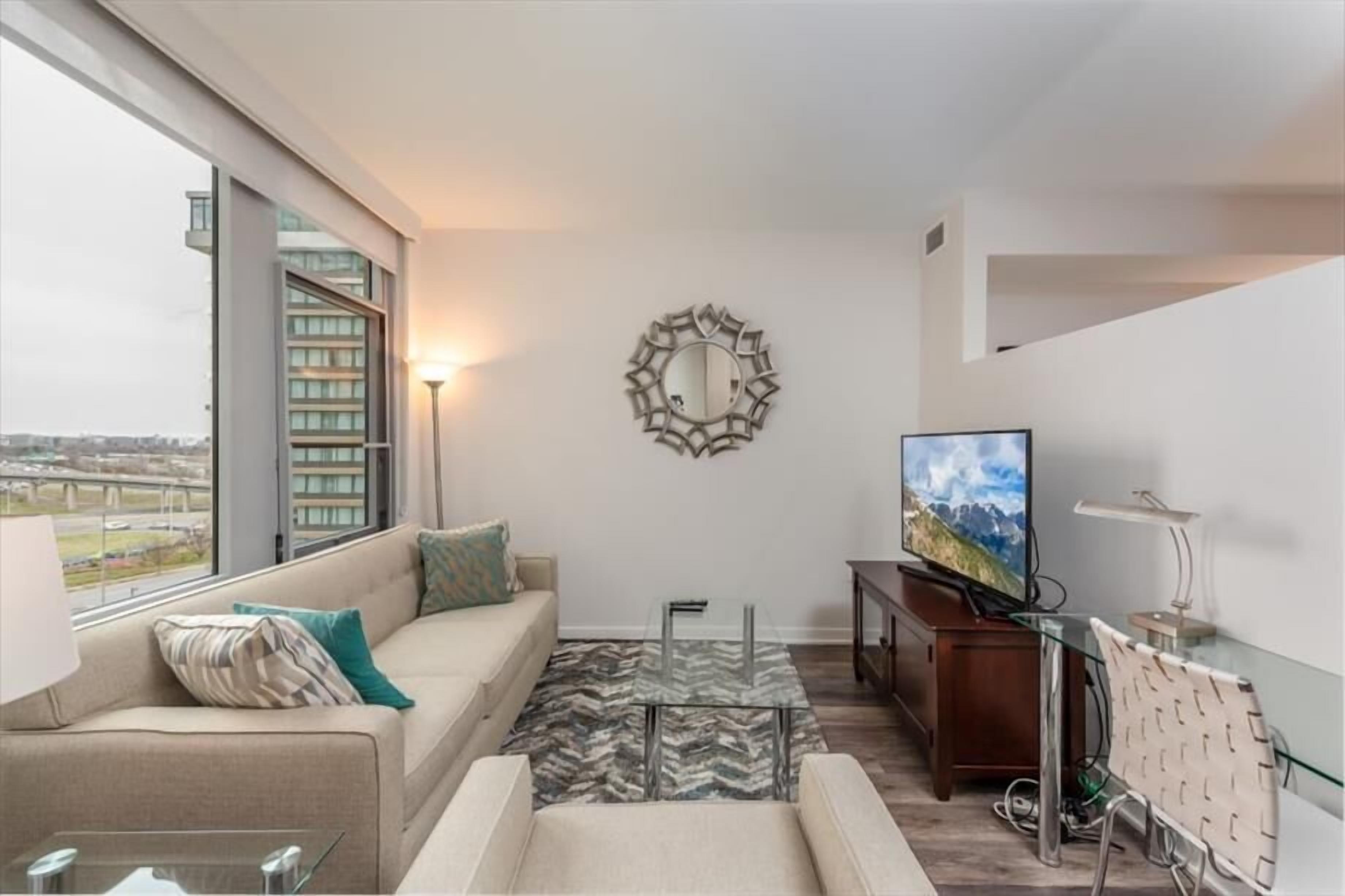 Crystal City Arlington | Junior One Bedroom Apartment | by GLS
