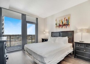 2 Schlafzimmer, Schreibtisch, Bügeleisen/Bügelbrett, kostenloses WLAN