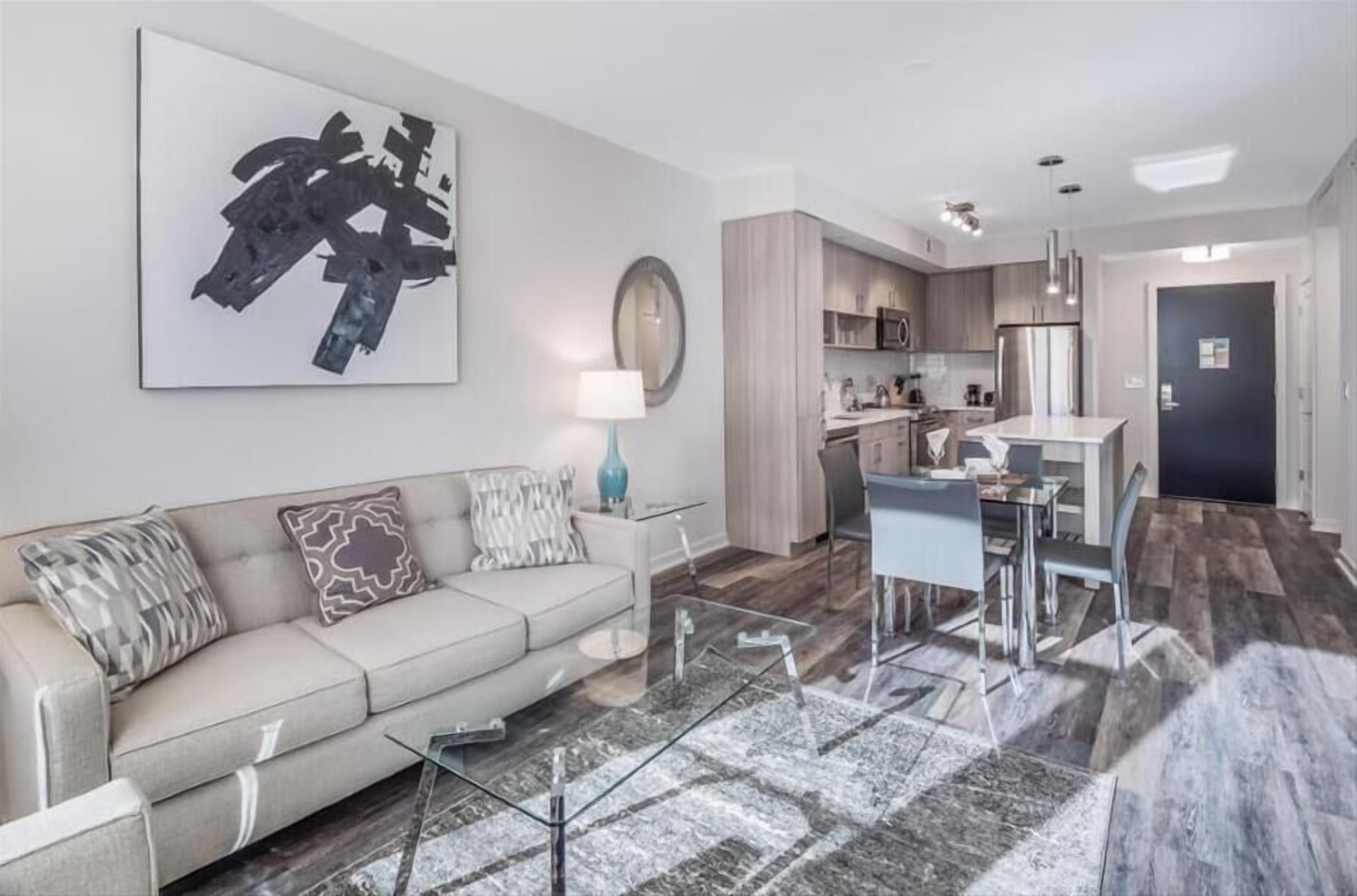 Sleek 1BR | Full Kitchen | Fashion Center at Pentagon City | by GLS