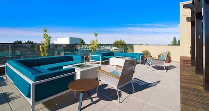 Spacious 1BR | Free WiFi | Laundry | Near Castro Street