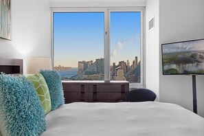 1 bedroom, desk, iron/ironing board, free WiFi