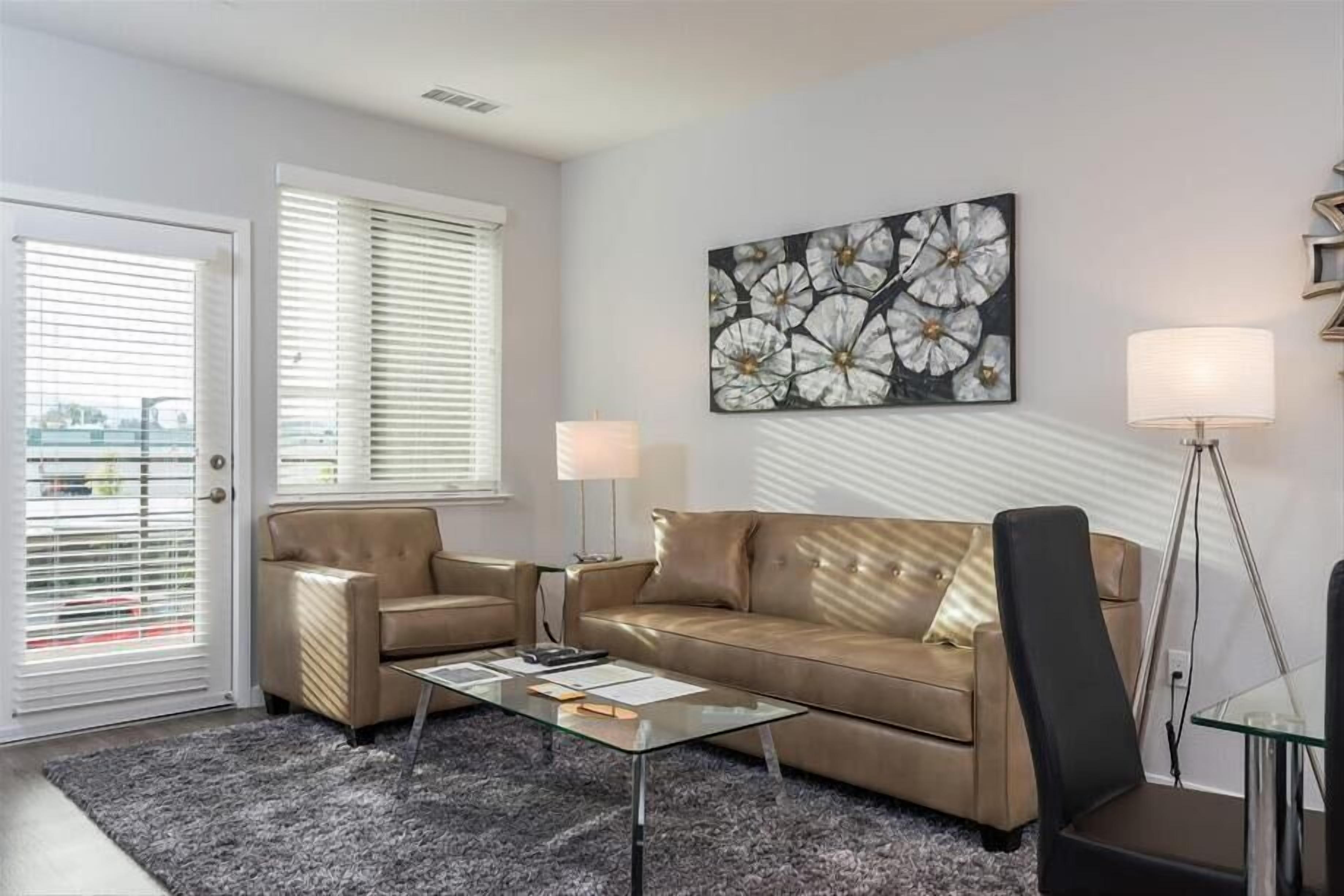 Modern Kitchen & In-unit Laundry | Free WiFi | Near FB