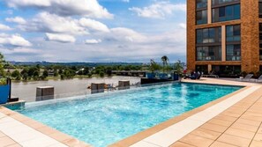 Beheizter Pool