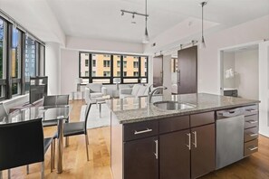 Interior - Gorgeous 2BR | Perfect for Business | Pentagon City (Arlington)