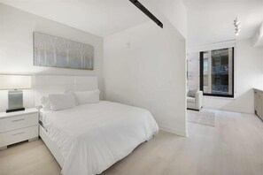 1 غرفة نوم ومكتب ومكواة/لوح كي وواي فاي مجانًا