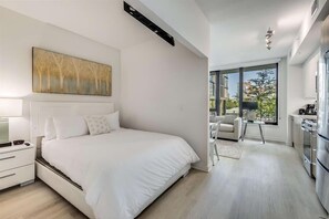 1 dormitorio, escritorio, tabla de planchar con plancha y wifi gratis