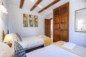 3 Schlafzimmer, Bügeleisen/Bügelbrett, kostenloses WLAN, Bettwäsche