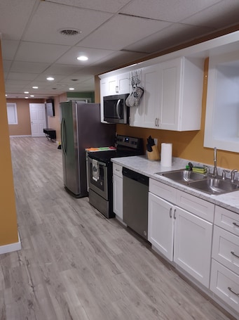 Fridge, microwave, oven, stovetop. Cozy unique apartment nestled in the heart of downtown Elmira.