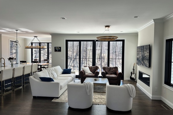 Smart TV, fireplace, video games