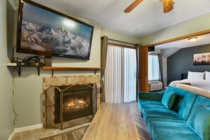 TV, fireplace - Pool | Old Town | Bus Route (Park City)
