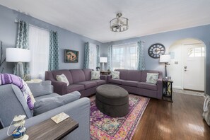 Fernseher, Stereoanlage