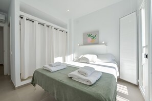 4 Schlafzimmer, Bügeleisen/Bügelbrett, WLAN, Bettwäsche