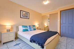 4 chambres, Wi-Fi gratuit, draps fournis