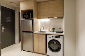 Deluxe Stay Room | Coin séjour | TV connectée de 43 pouces avec chaînes numériques