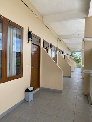 Interior detail - OYO Life 90960 Putih Salju Homestay Syariah (Indralaya)