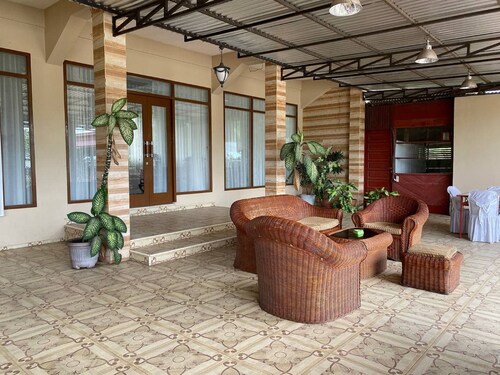 OYO Life 90960 Putih Salju Homestay Syariah