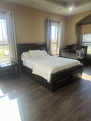 5 bedrooms, iron/ironing board, travel cot, free WiFi