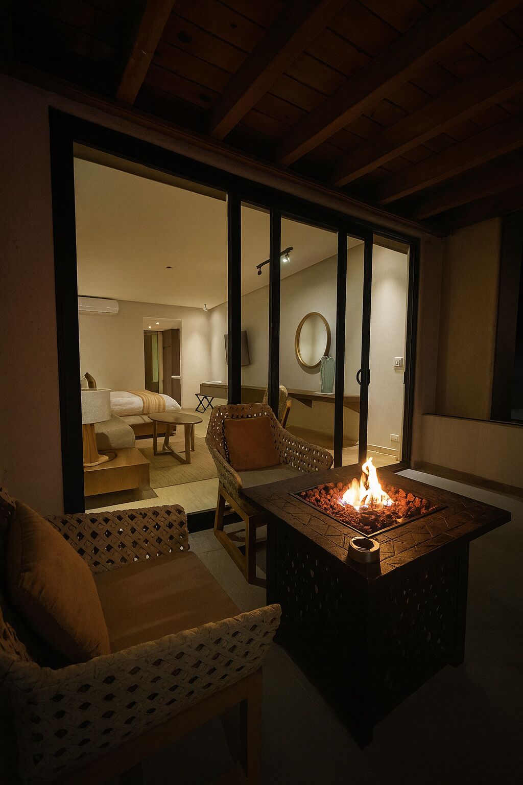 全景客房 | 高級寢具、迷你吧、客房內保險箱、獨特裝潢