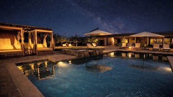 Premium bedding, minibar, in-room safe, individually decorated