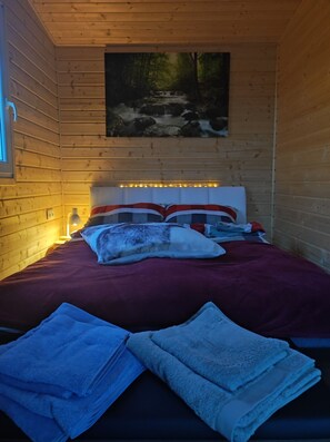 3 habitaciones, wifi gratis y ropa de cama 