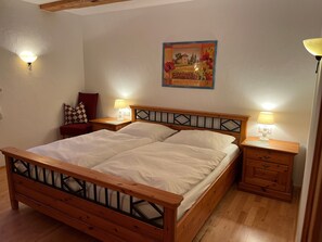 2 habitaciones, wifi gratis y ropa de cama 